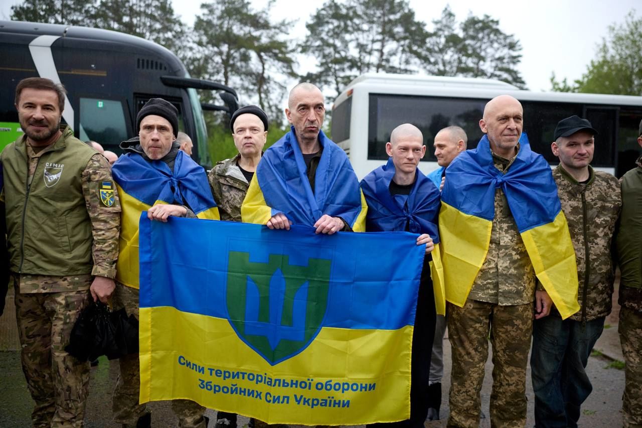 Стартовал обмен пленными 1000 на 1000: в Украину вернулись 205 защитников