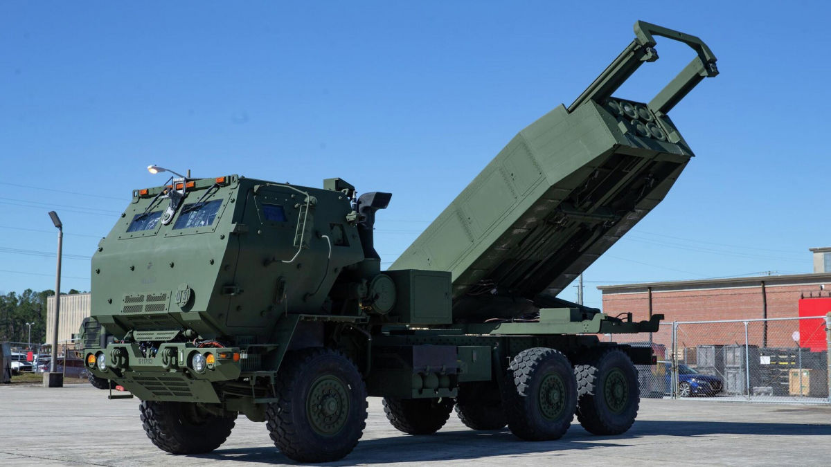 США предоставят Украине дополнительные РСЗО HIMARS