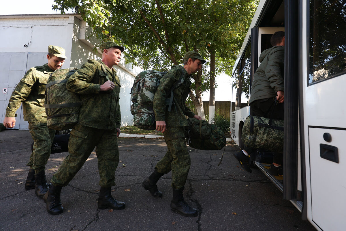 "За Росію вмирати не хочу", – кадри, як 30-річного хворого жителя Анапи відправили на "СВО"