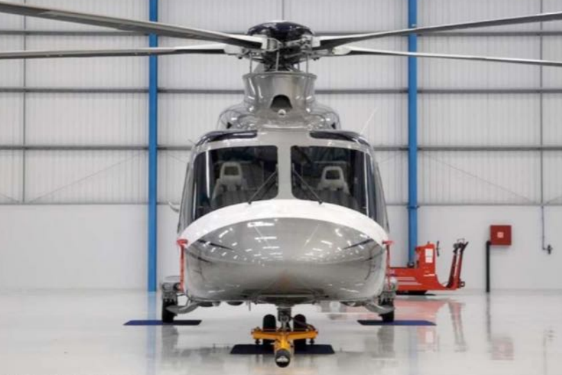 Элитный вертолет Януковича выставлен на торги: цену президентского личного транспорта держат в секрете 