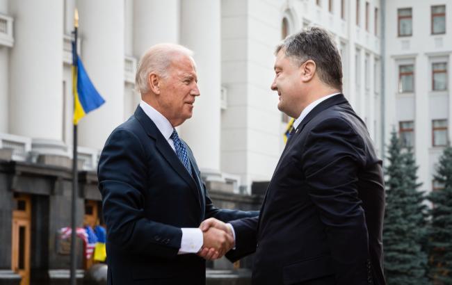 Официально: Порошенко и Байден договорились об 1 млрд долларов финансовой помощи Украине
