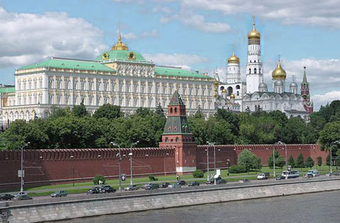 СМИ: На шпиле Большого Кремлёвского дворца пропал флаг