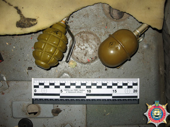 ​В Мариуполе у дончанина изъяты две гранаты, - МВД