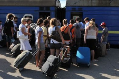 Официально: Справку переселенца не будут выдавать всем беженцам с Донбасса - введены ограничения