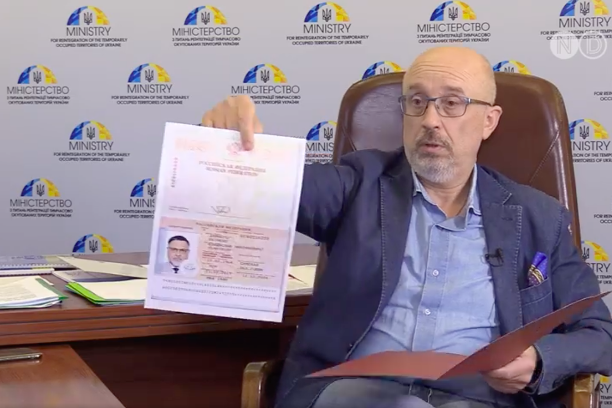 ​Открылись детали конфуза с "представителями Донбасса" на переговорах ТКГ - Грызлов был зол