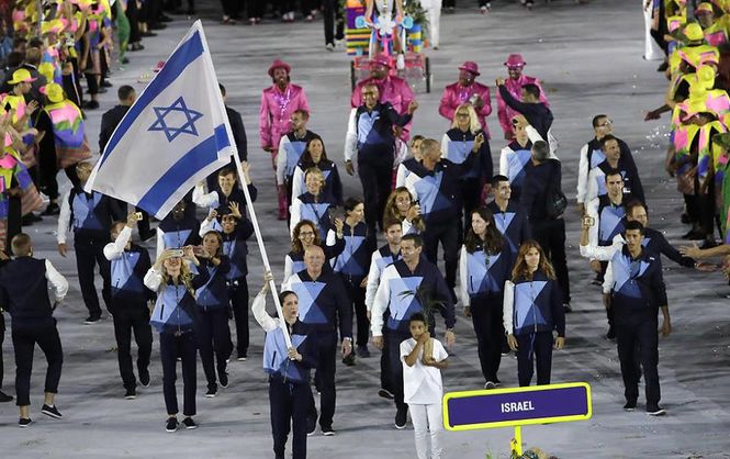 Расистский скандал на Олимпиаде в Рио: ливанская сборная не пустила в свой автобус израильскую
