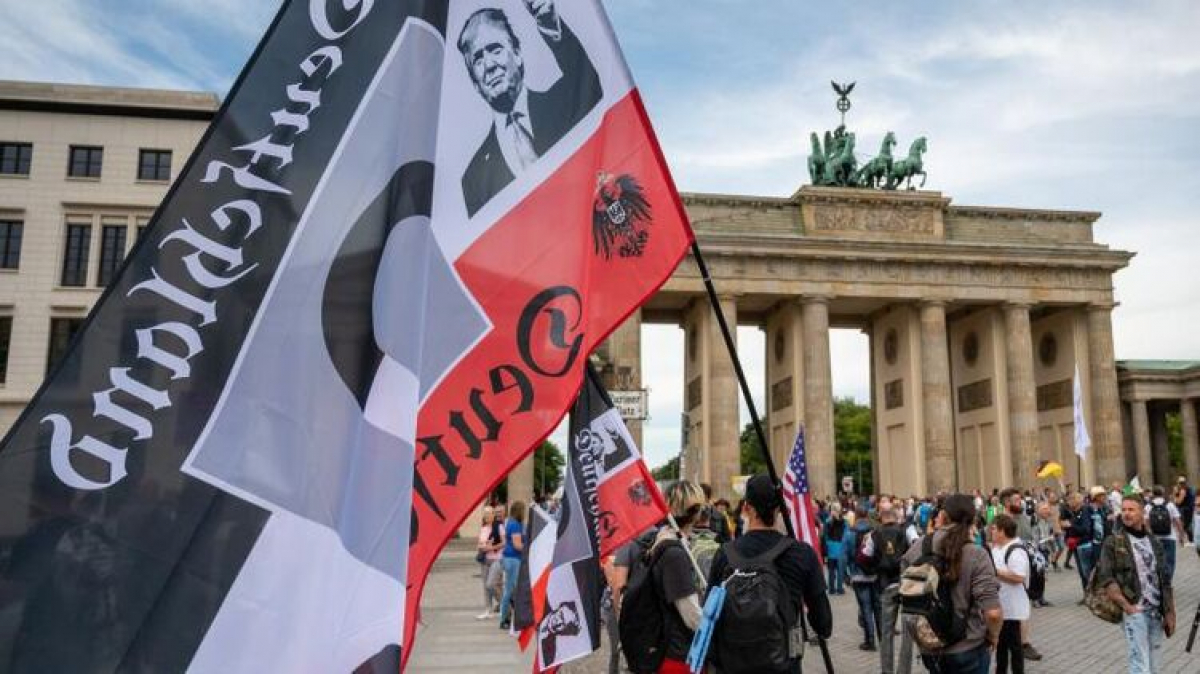 Берлин раскрыл цель призывов к Путину на COVID-митинге: "Россия сможет оказать влияние"