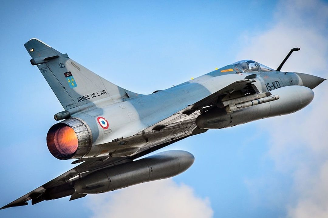 ​Франция обучает десятки летчиков ВСУ пилотировать Mirage 2000 — Le Figaro