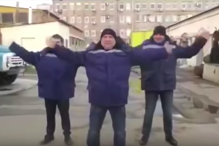 ​"Я уже не смеюсь, я ору в голосину", - соцсети "рвет" рекламный ролик газовщиков "ЛНР"