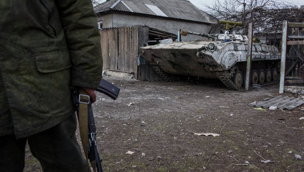 Боевики обстреляли село на Луганщине. Есть попадания в жилые дома, - ЛОГА