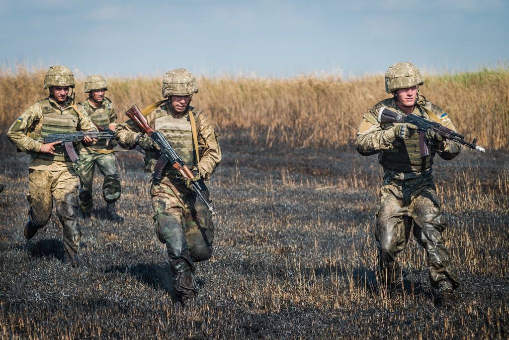 Отхватили "орки" по полной: на Светлодарской дуге бойцы АТО уничтожили позицию наемников, среди жертв был "кадровый турист" - волонтер