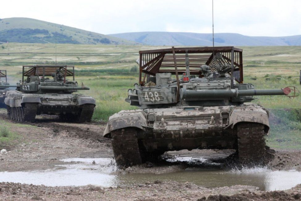 Приваренный на танк ВС РФ "мангал" помешал оккупантам эвакуироваться, двое "200-х"