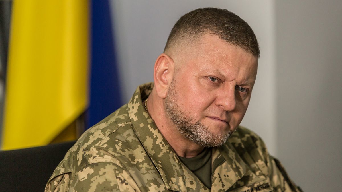 "Пока длится война…" – Залужный дал четкий ответ о своем участии в выборах президента Украины