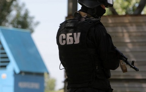 СБУ поймала наркоманов, которые возили наркотики в "ДНР": опубликовано фото 