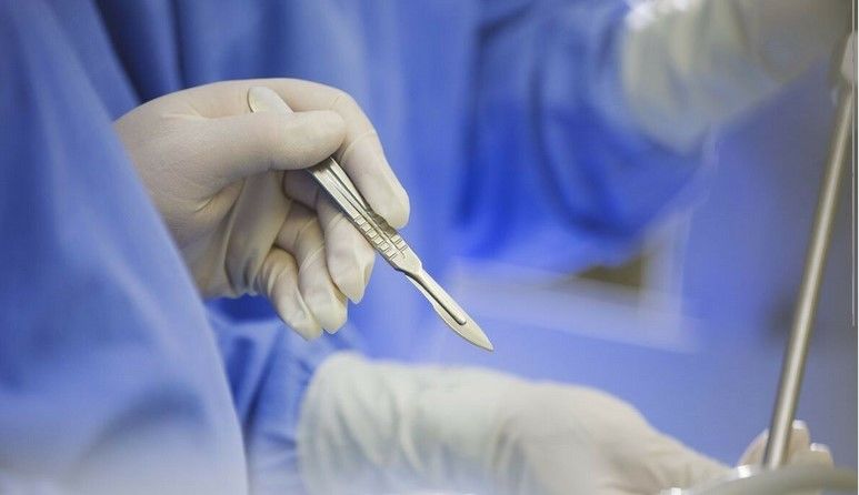 Лапароскопічна герніопластика пахових гриж 