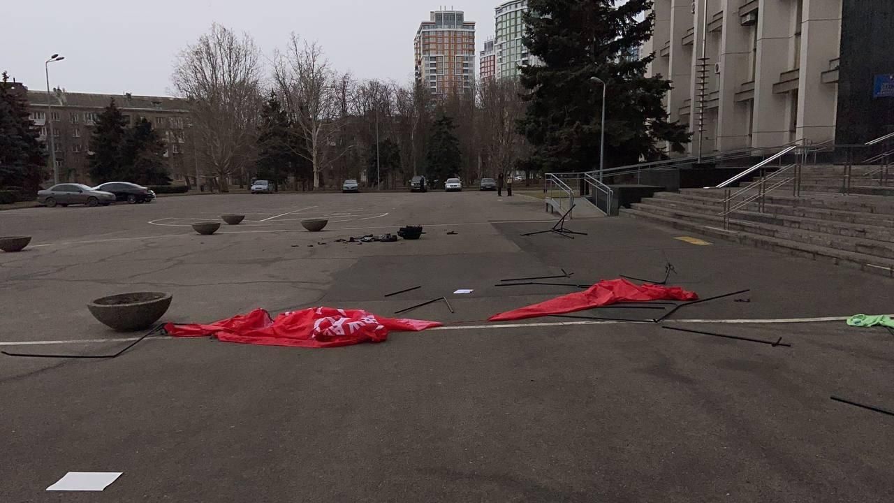 "Титушки" попытались провести митинг в Одессе: чем все закончилось