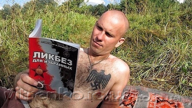 ​Эпический прокол: “Новороссия” проиллюстрировала новость о “злобных бандеровцах” фото российского фашиста-героя “ДНР”