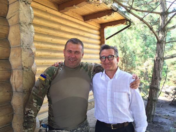 Тарута встретился с командирами батальонов "Азов" и "Днепр"