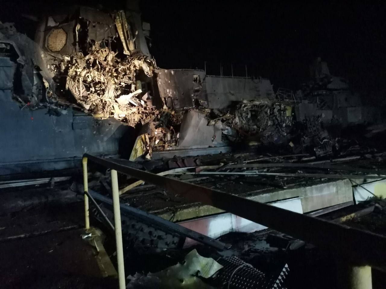 ​Эксперты Defense Express описали фото последствий ударов по катеру РФ "Аскольд", указав на важный момент