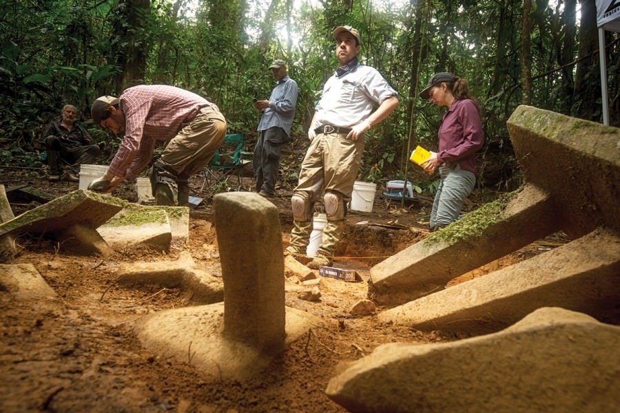 Пытались найти мифический город ацтеков в Гондурасе, а подхватили "проклятие Бога"