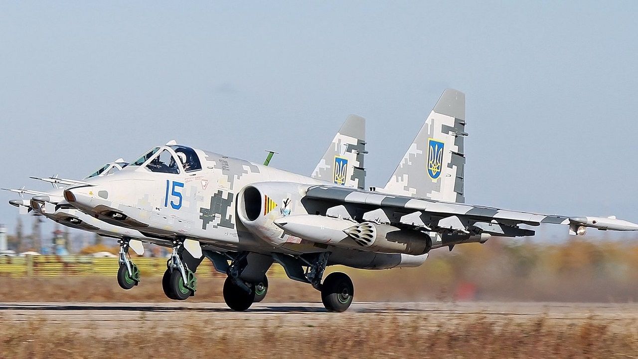 Воздушные силы Украины усилились штурмовиками "Су-25" из Северной Македонии - СМИ 