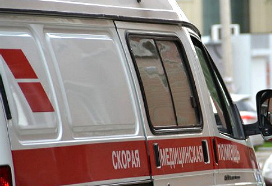В оккупированном Донецке возле жилой многоэтажки прогремел сильный взрыв - есть пострадавший: первые подробности от очевидцев