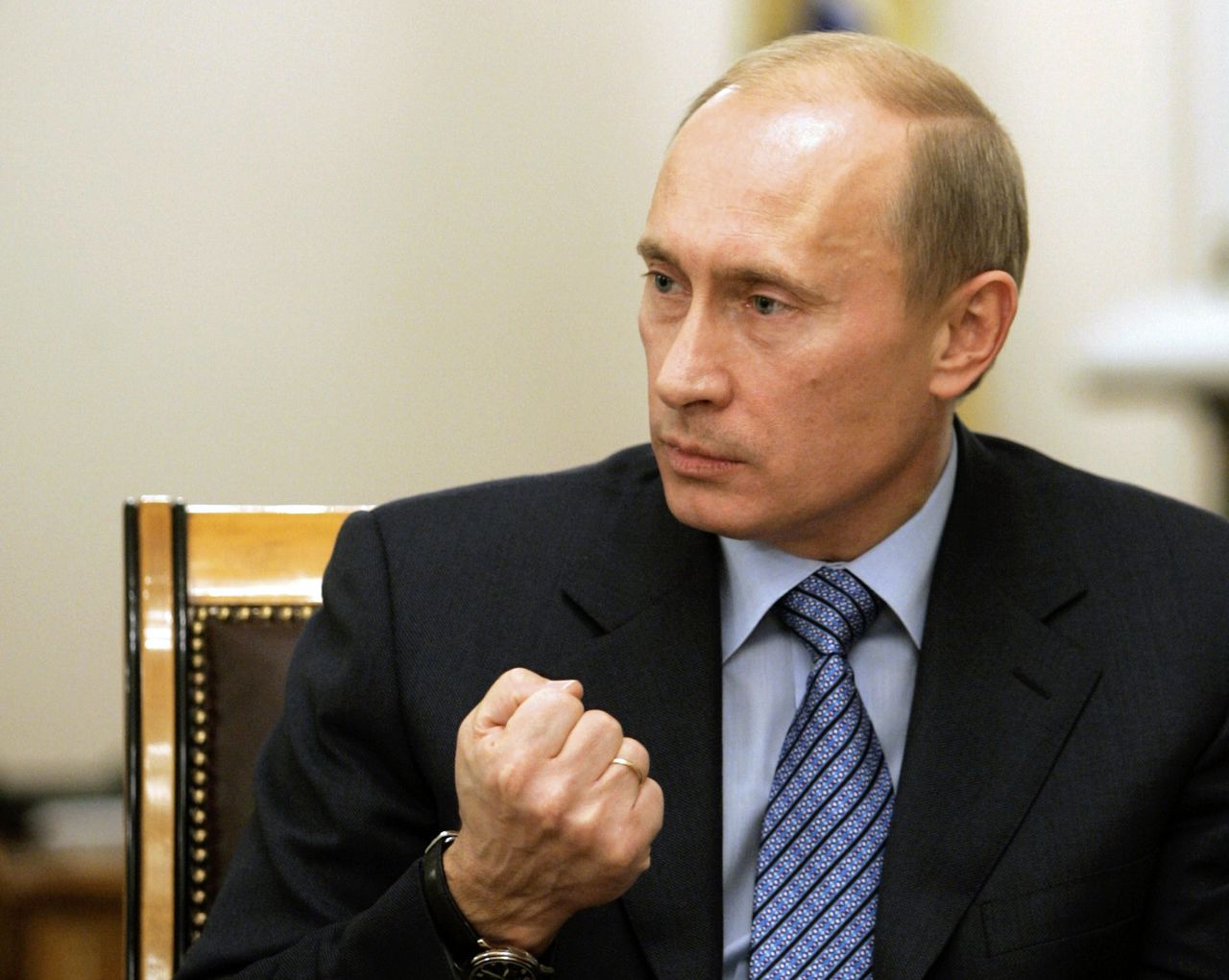 Российские СМИ: в 19:30 Путин выступит с экстренным обращением