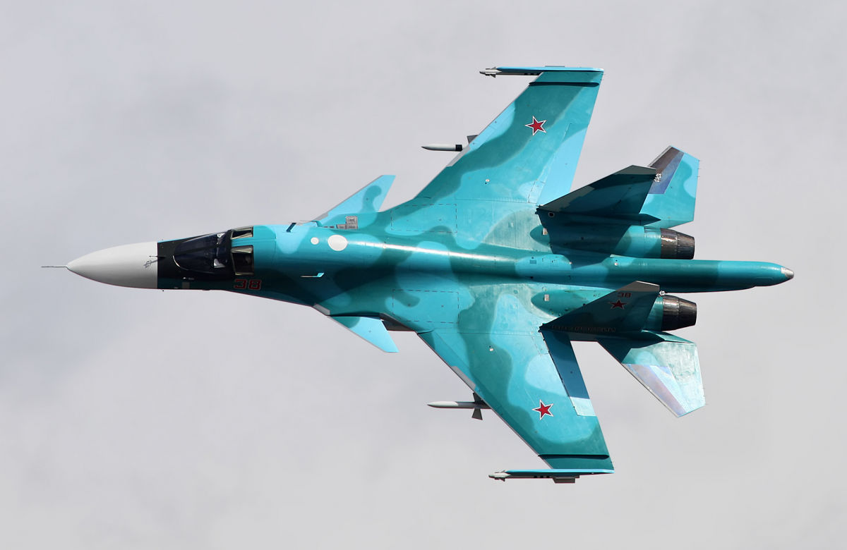 Уничтожение очередного российского военного самолета попало на видео