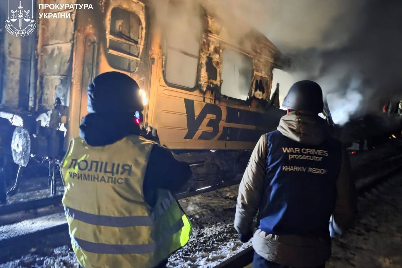 РФ обрушила "Герани" на гражданский поезд на Харьковщине: уже известно о 3 погибших