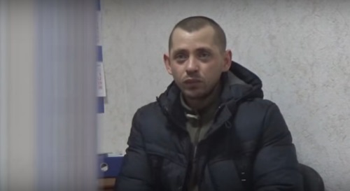 Появилось видео, как задержанный россиянин призывает подельников по "ДНР" сдаться: "Надоело терпеть унижения от командиров и быть пушечным мясом"