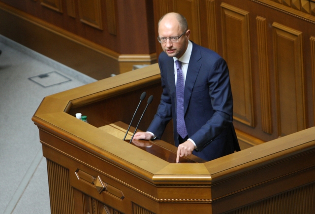 Сегодня Арсений Яценюк соберет министров на заседание Кабмина