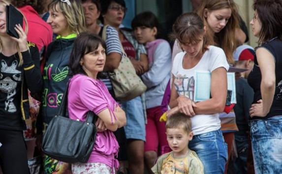 Почти половина жителей Донбасса хотят прежней жизни в составе Украины, - соцопрос