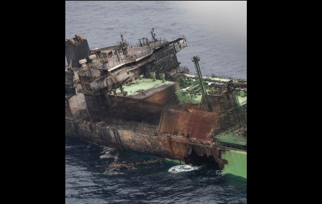 Пробитый российский газовоз унесло к берегам Мальты – 700 тонн топлива могут рвануть в любой момент 