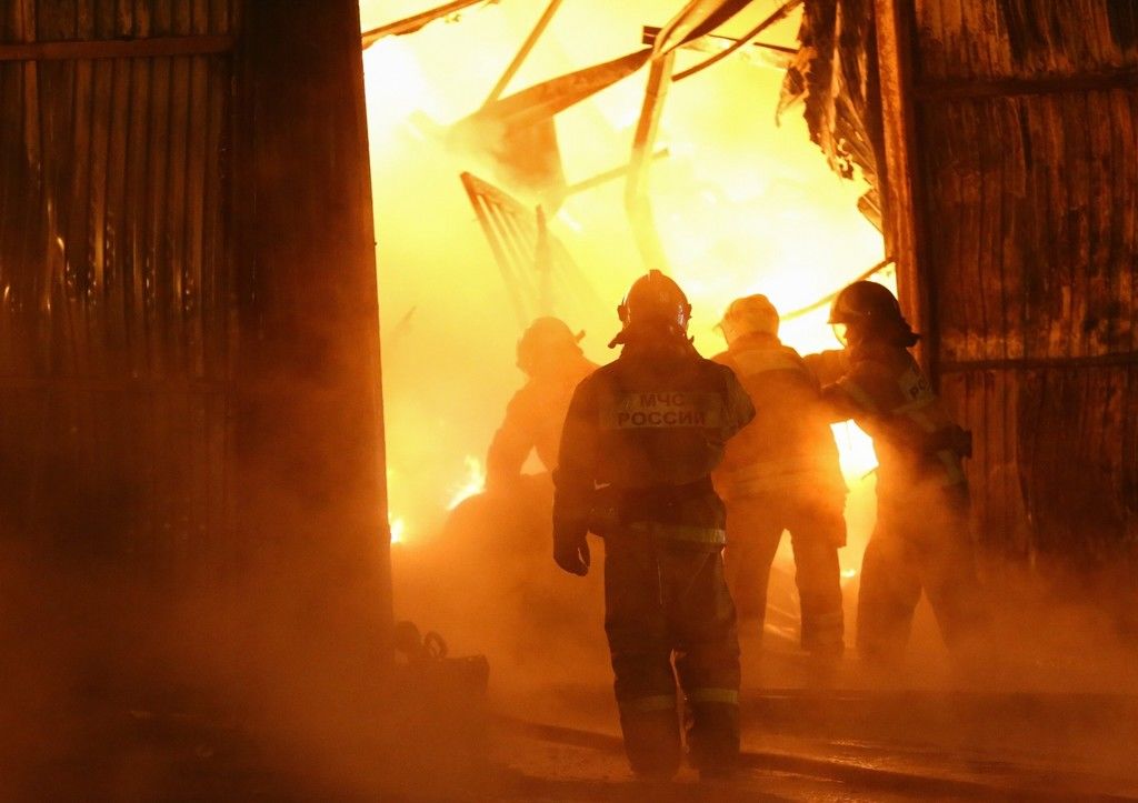 В Подмосковье повторно сгорел крупнейший строительный торговый центр - озвучена версия