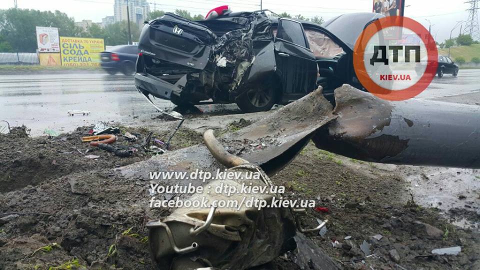 Геращенко об аварии со своим помощником: машина влетела в лужу - водитель в тяжелейшем состоянии