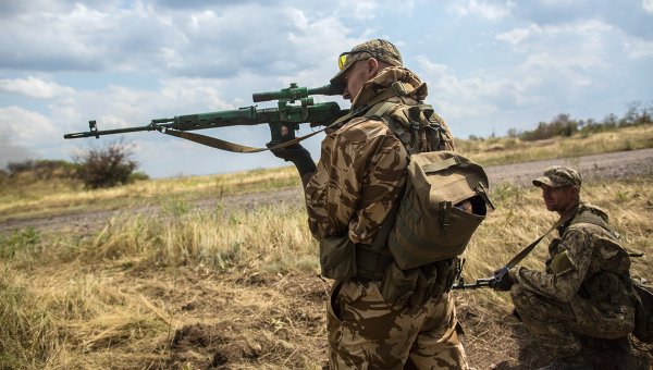 В Донецке слышны залпы тяжелой артиллерии 