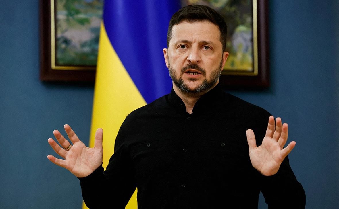 ​Зеленский напомнил о 2014 годе и озвучил единственную причину, почему нельзя отдавать Донбасс Путину