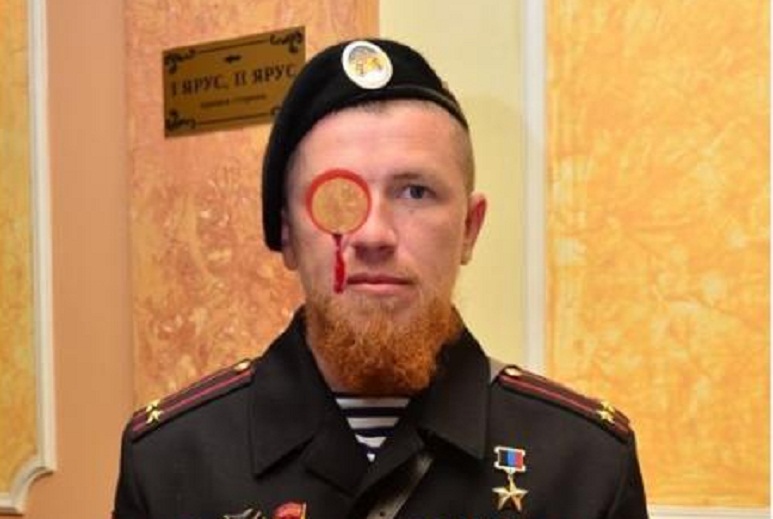 Плотницкий-Захарченко: А давай "Мотороле" выколем раненый глаз? - соцсети в анекдотах высмеяли ранения боевика