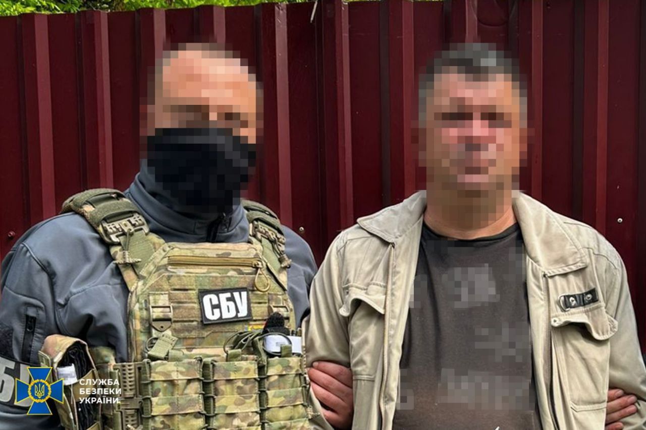 В Херсоне СБУ и Нацполиция арестовали четырех коллаборантов, скрывавших сотрудничество с РФ в период оккупации