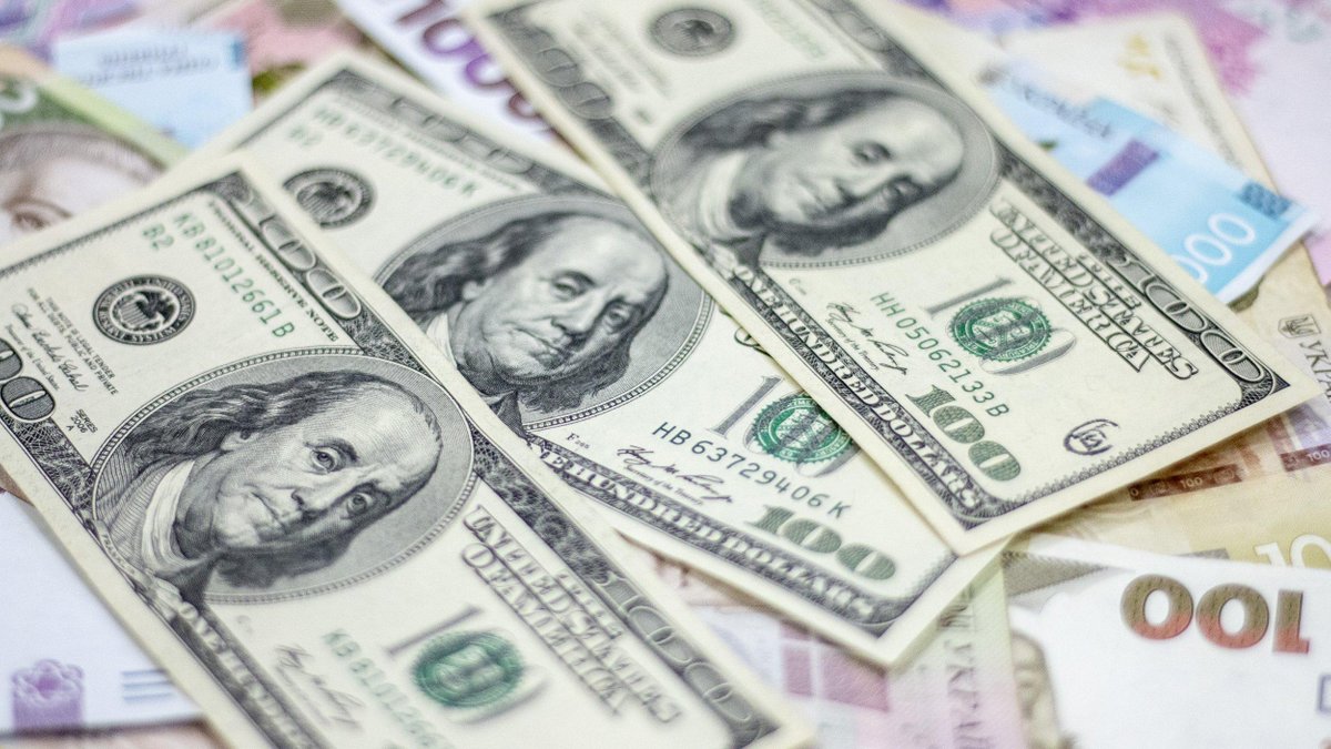 Доллар в Украине вырос после заявления Смолия - появилась реакция МВФ