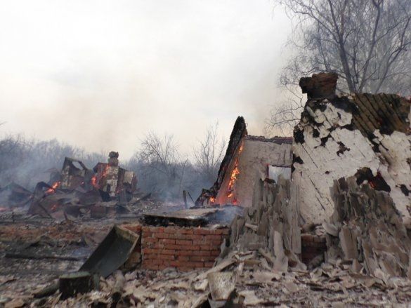 Пожар на Черниговщине уничтожил большую часть села. Видео