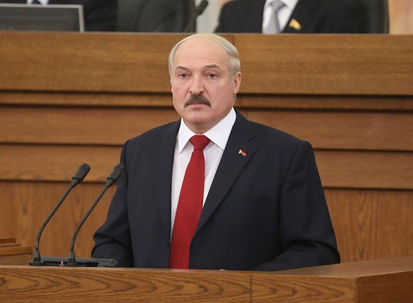 Обращение Александра Лукашенко с Посланием к белорусскому народу. Прямая видео-трансляция