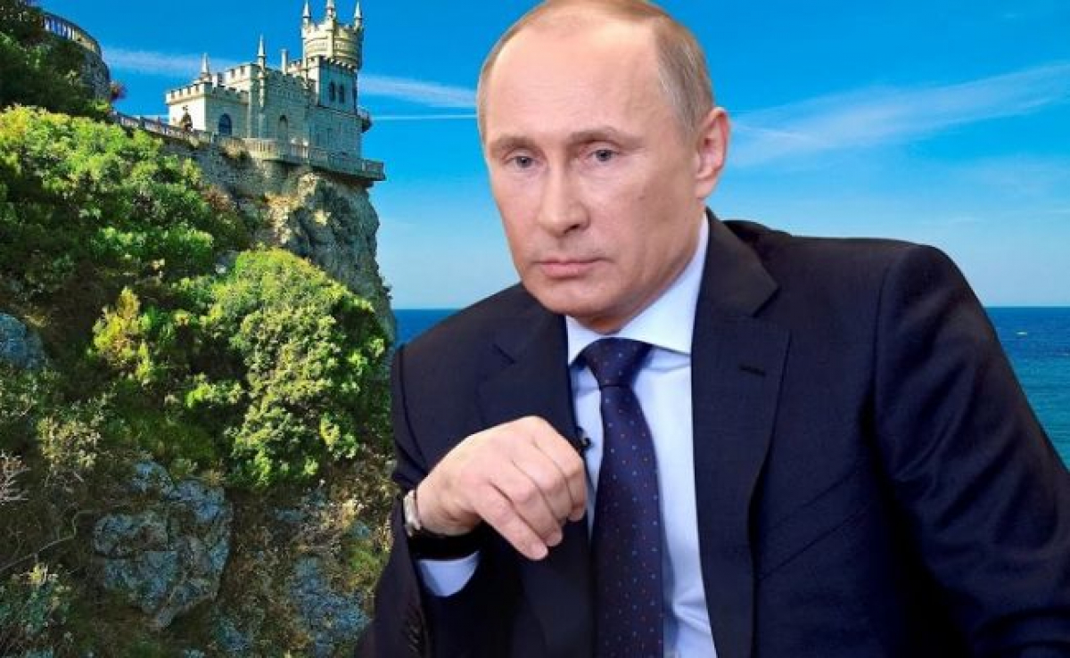 "Крым передали Украине не на пустом месте", - эксперт РФ о главном промахе Путина при аннексии