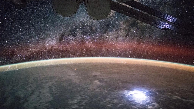 Китай первым в мире готовится разместить в космосе свою солнечную электростанцию