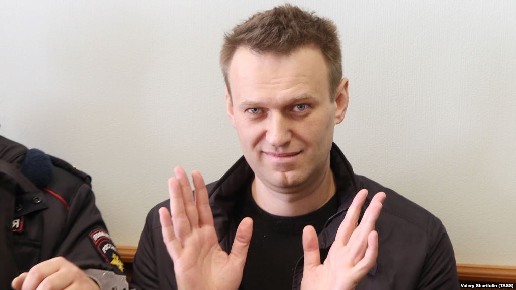 Цирк с "похищением" Навального: силовики Путина, прикидываясь "дурачками", заявляют, что оппозиционер якобы официально не задержан, - СМИ