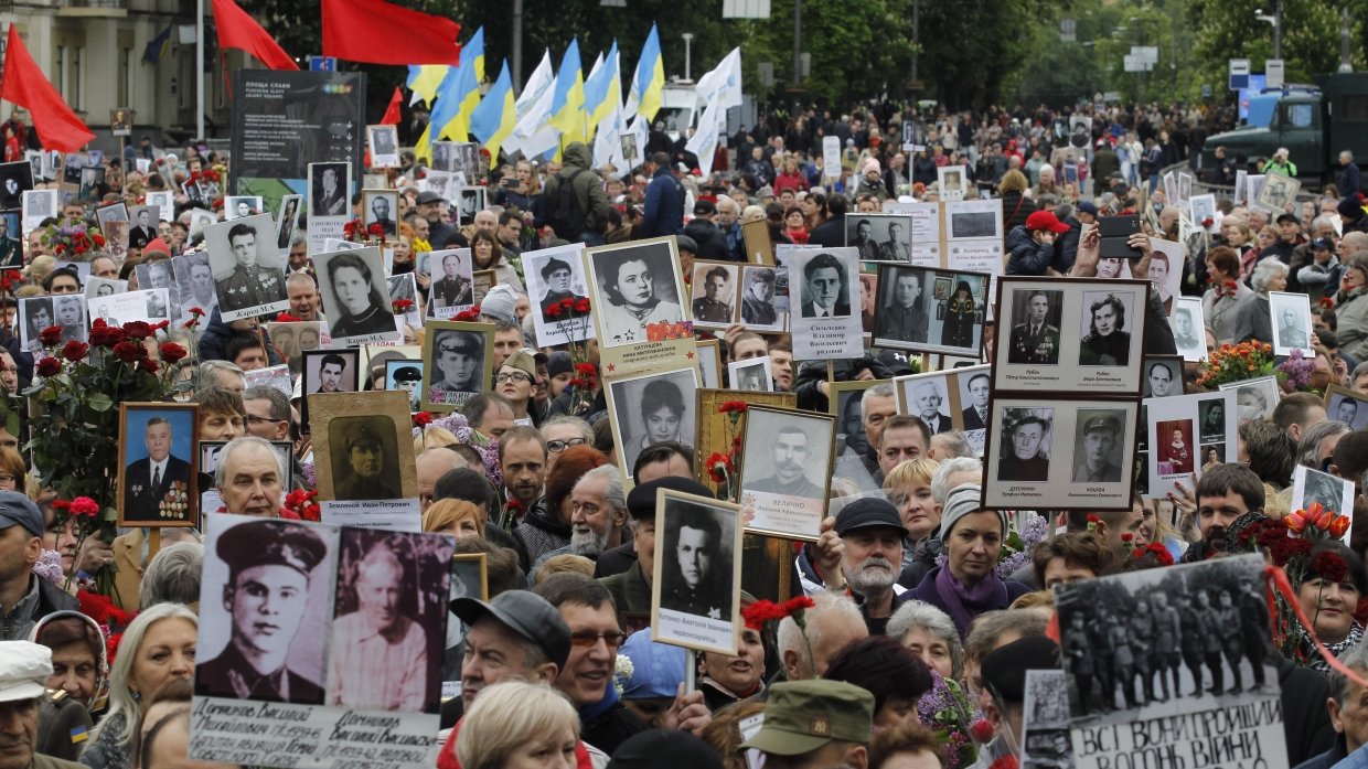 "Украину ждет реванш и откат декоммунизации", - журналист Казарин пояснил пророссийские настроения