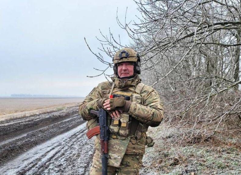 Рогозин вернулся на Донбасс и пообещал во что бы то ни стало отомстить за свою "пятую точку"