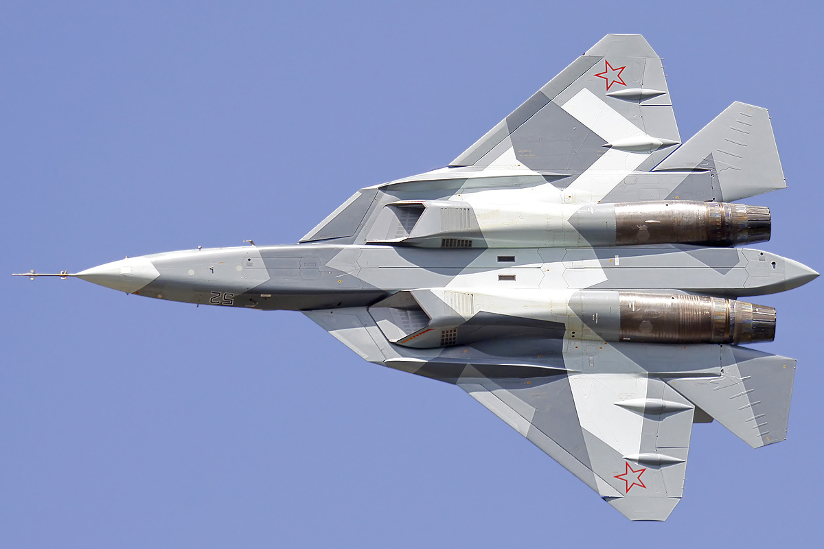 ​В 2016 году ВВС РФ получит новейшие истребители пятого поколения ПАК ФА (Т-50)
