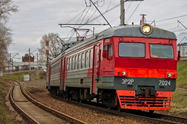У Росії не припиняються диверсії на залізниці: під Краснодаром горіло обладнання, пітерський рейс затримано