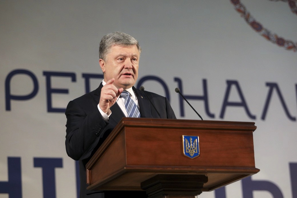 ​"Приползли на коленях к Путину", - Порошенко рассказал, зачем Медведчук и Бойко заявились в Москву